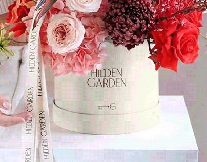 项目缩略图 - HIDDEN GARDEN | Brand Identity | Flower Shop