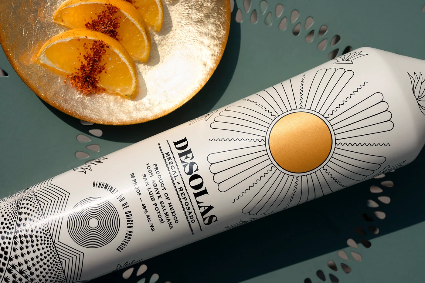 Packaging mezcal ceramic bottledesign packagingdesign brand identity branding 